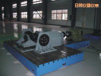 日照微機(jī)控制驅(qū)動橋總成扭轉(zhuǎn)試驗機(jī)